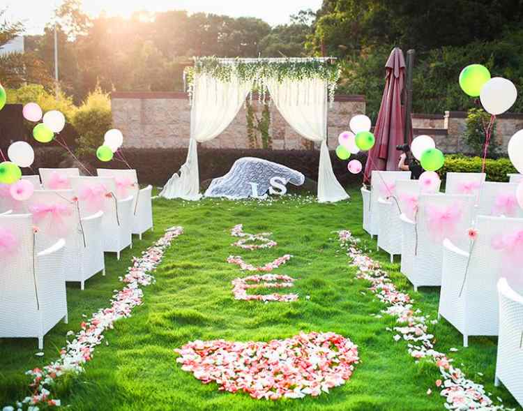 成都草坪婚禮 成都草坪婚禮