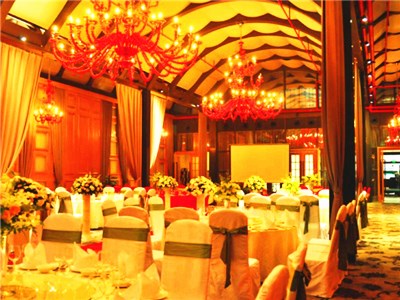 成都教堂婚禮場地 成都教堂婚禮場地