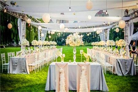 成都適合辦婚禮的場(chǎng)地