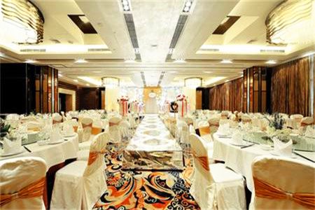 成都適合辦婚宴的酒店 成都適合辦婚宴的酒店
