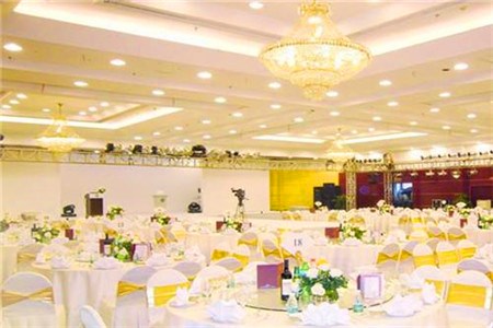 成都適合辦婚宴的酒店 成都適合辦婚宴的酒店