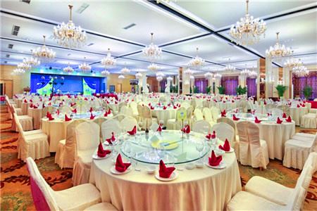 成都辦婚禮酒席 成都辦婚禮酒席