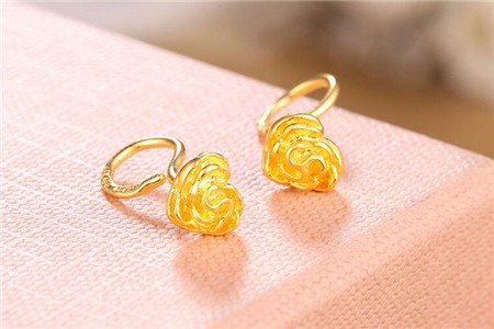 結(jié)婚三金 結(jié)婚三金