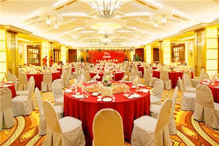 成都酒店婚宴價(jià)格 成都酒店婚宴價(jià)格